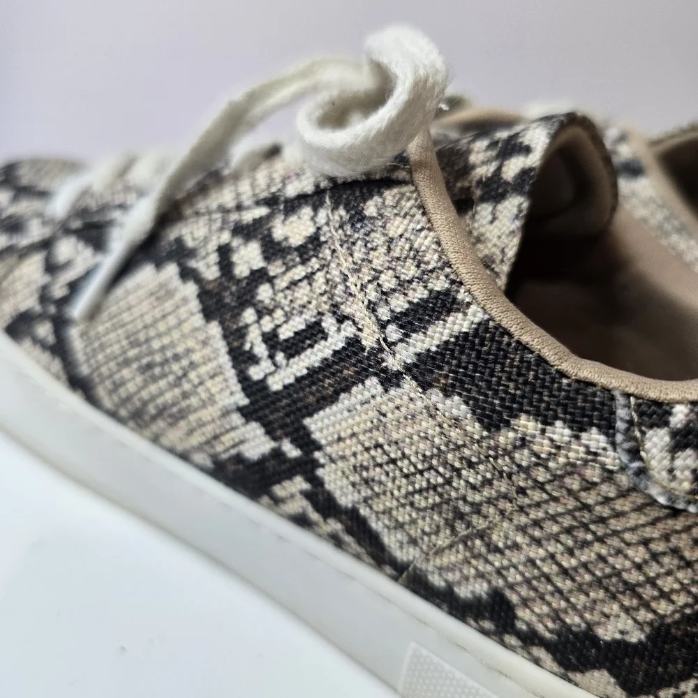 ⭐️40% Off⭐️ Steve Madden Vonn Snakeskin Print Canvas Sneakers